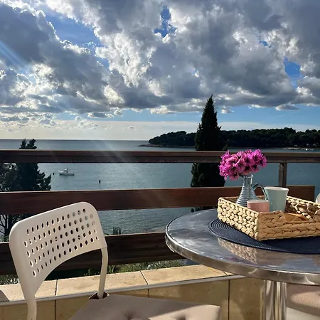 Apartamento With A Sea View