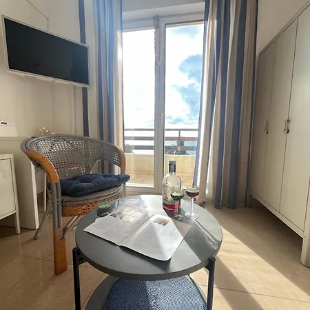 Daire With A Sea View Pula