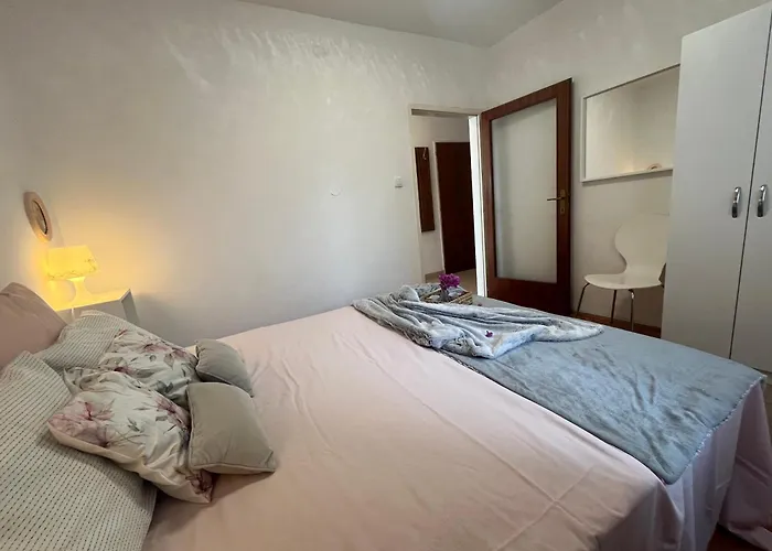 With A Sea View Apartment