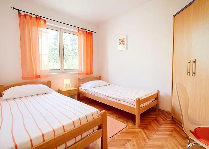 With A Sea View Póla