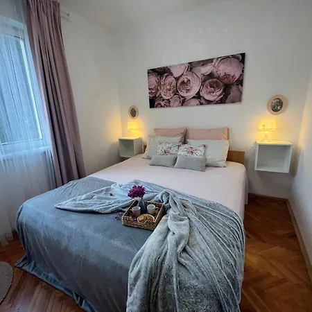 With A Sea View * Pula